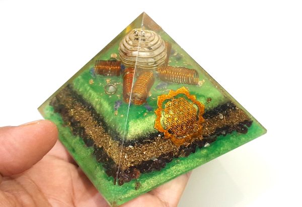 5g 6g EMF protection crystal healing chakra orgonite pyramid - Image 7