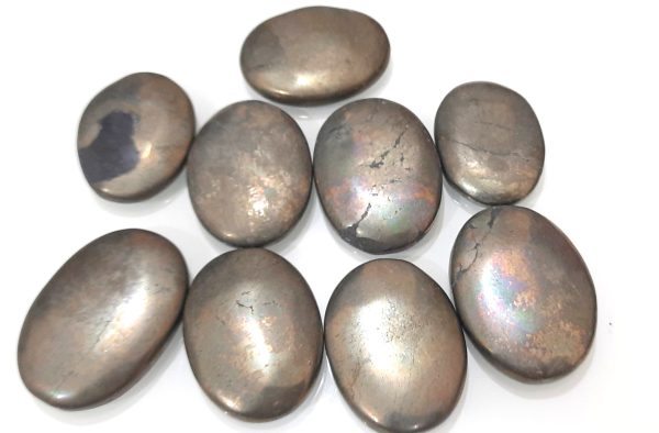 PYRITE OVAL PALM WORRY STONE - Image 2