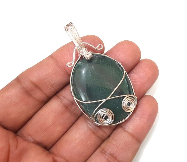 NATURAL GREEN JADE STONE CHAKRA WIREWRAPPED PENDANT - Image 4